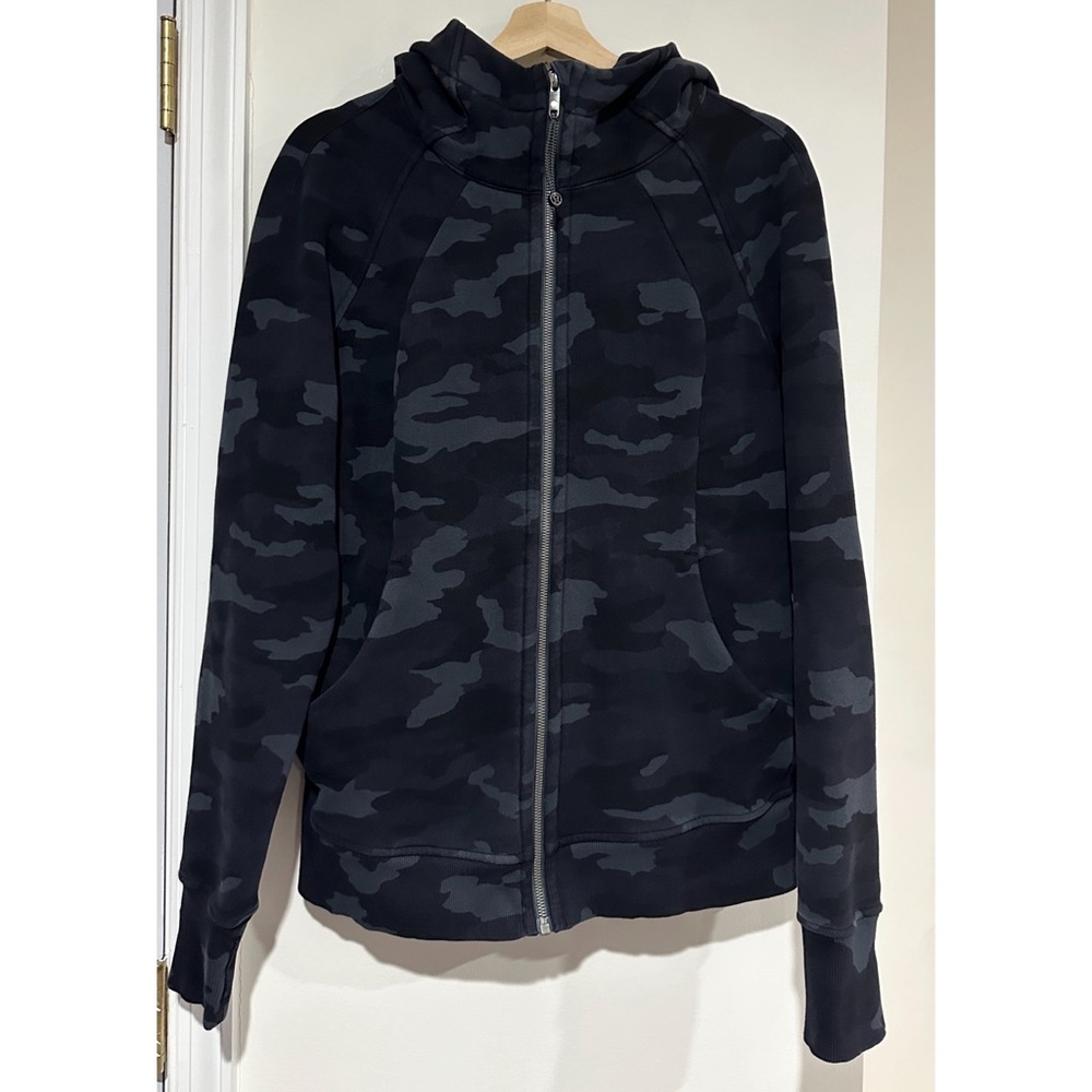 Lululemon Scuba Hoodie Light Cotton Camo Fleece Size 14 - Picture 4 of 9